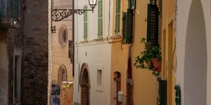 Σπίτια στην ιστορική πόλη Penne στην Ιταλία