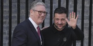 Ο Βρετανός πρωθυπουργός με τον Ουκρανό πρόεδρο