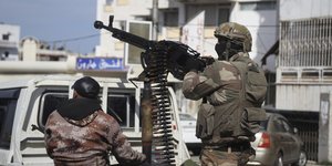 Σφαγή στη Συρία: Πάνω από 1000 νεκροί σε λίγα 24ωρα -Ανάμεσά τους 700 και πλέον άμαχοι