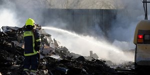 Υπό έλεγχο η φωτιά σε υπαίθριο χώρο στον Ταύρο	