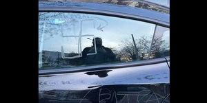 Βανδαλισμός σε Tesla στην Ελλάδα 