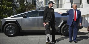 Ο πρόεδρος των ΗΠΑ, Ντόναλντ Τραμπ και ο δισεκατομμυριούχος Έλον Μασκ