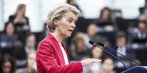 Η πρόεδρος της Κομισιόν Ούρσουλα Φον ντερ Λάιεν