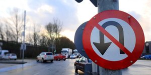 Σήμα απαγόρευσης αναστροφής