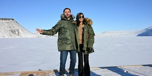 Στην αμερικανική βάση της Γροιλανδίας ο Τζέι Ντι Βανς με την σύζυγό 