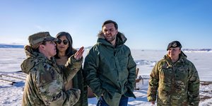 Ο Βανς στη Γροιλανδία