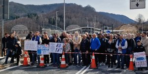 Βουλγαρία: Διαμαρτυρία πολιτών στο Ρουντοζέμ για το συνεχιζόμενο κλείσιμο του δρόμου προς την Ελλάδα