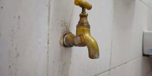 Βρώμικοι αρμοί, πώς καθαρίζουν