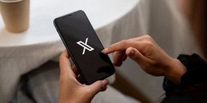 «X»