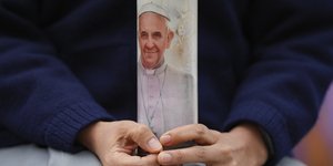 Προσευχες για τον πάπα