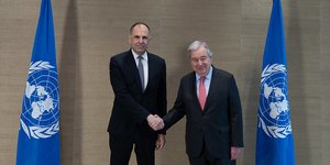 Ο Έλληνας υπουργός Εξωτερικών Γιώργος Γεραπετρίτης με τον γ.γ. του ΟΗΕ, Αντόνιο Γκουτέρες