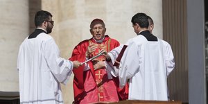 ο καρδινάλιος Τζοβάνι Μπατίστα Ρε