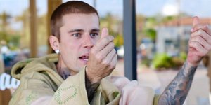 Ξέσπασε ο Τζάστιν Μπίμπερ κατά παπαράτσι 