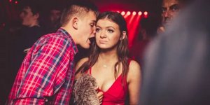 Το «Bored club girl» meme