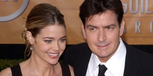 Ντενίζ Ρίτσαρντς και Τσάρλι Σιν όταν ήταν ζευγάρι