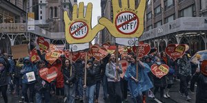 Διαδηλωτές στη Νέα Υόρκη