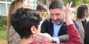 Ο Νίκος Χαρδαλιάς στο Ειδικό Δημοτικό Σχολείο Καισαριανής «Ρόζα Ιμβριώτη»