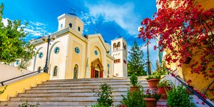 εκκλησια σκαλια