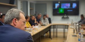 Σωκράτης Φάμελλος, στα γραφεία του κόμματος στην Κουμουνδούρου