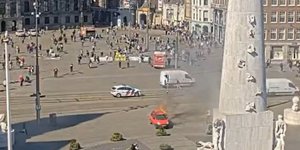Εκρηξη σε αυτοκίνητο στη πλατεία του Αμστερνταμ