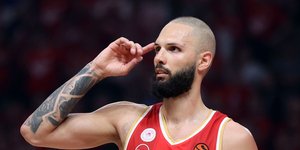 Ο Εβάν Φουρνιέ μετά τη νίκη απέναντι στη Ρεάλ