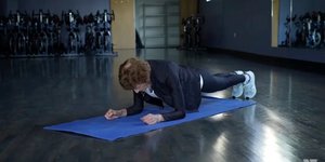 Η 100χρονη «σούπερ γιαγιά» κάνει σανίδα 