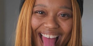 Η Chanel Tapper έχει την πιο μακριά γλώσσα στον κόσμο 