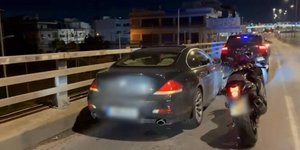 Σύλληψη οδηγού για υπερβολική ταχύτητα 