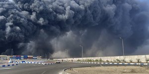 H έκρηξη στο λιμάνι της Μπαντάρ Αμπάς