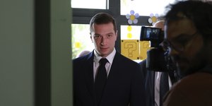 Ο πρόεδρος της ακροδεξιάς «Εθνικής Συσπείρωσης» Ζορντάν Μπαρντελά