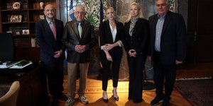 Συνάντηση του Προέδρου της Βουλής με μέλη του Συλλόγου θυμάτων της φονικής πυρκαγιάς στο Μάτι το 2018