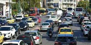 Κίνηση οχημάτων στην Αθήνα 