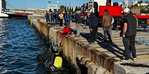 Από την ανάσυρση του οχήματος από τη θάλασσα