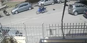 Η στιγμή που ο 43χρονος έκλεψε την τσάντα μιας γυναίκας στην Αγία Παρασκευή