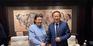 Η Υπουργός Πολιτισμού Λίνα Μενδώνη με τον Υπουργό Πολιτισμού και Τουρισμού Sun Yeli