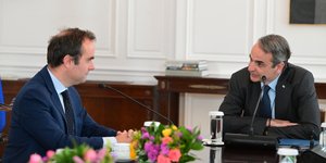 Μητσοτάκης Λεκορνί