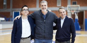 Παναγιώτης Τζαβέλλας, Νίκος Οικονόμου, Κυριάκος Μητσοτάκης