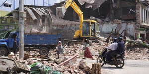 μπουλντοζα χαλασματα 