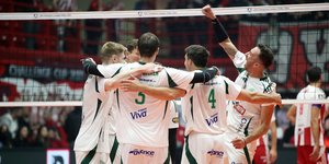 Πανηγυρισμοί των παικτών του Παναθηναϊκού στου Ρέντη