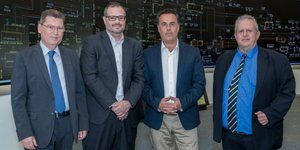 Παπασταύρου-Τσάφος στο Κέντρο Ελέγχου Ενέργειας του ΑΔΜΗΕ στον Άγ. Στέφανο -Το «ευχαριστώ» στους εργαζόμενους