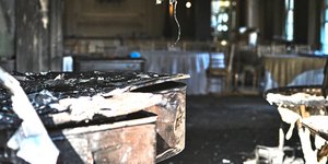Καταστροφές από τον εμπρησμό στην κατοικία του κυβερνήτη της Πενσιλβάνια