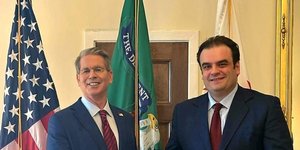 Κυριάκος Πιερρακάκης και Σκοτ Μπέσεντ 