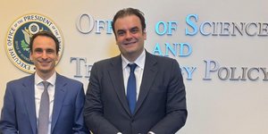 Συνάντηση Κ. Πιερρακάκη με τον Michael Kratsios για επενδύσεις, οικονομία και Τεχνητή Νοημοσύνη