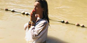 Η «βάφτιση» της Πηγής Δεβετζή στον Ιορδάνη ποταμό 