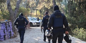 Επιχείρηση της αστυνομίας στα Εξάρχεια 