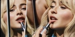 Sabrina Carpenter / PRADA
