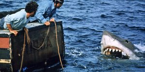 Σκηνή από την ταινία «Τα Σαγόνια του Καρχαρία»