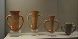 «Δίδυμες κούπες» που βρέθηκαν στην Τροία / WIKIPEDIA