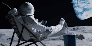 Οι επιστήμονες λένε ότι μπορεί να υπάρχει ζωή στη Σελήνη (και δεν εννοούμε ανθρώπινη) / SHUTTERSTOCK