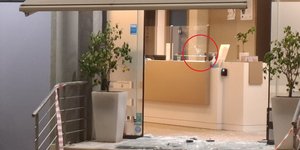 Σφαίρα στο ιατρικό κέντρο